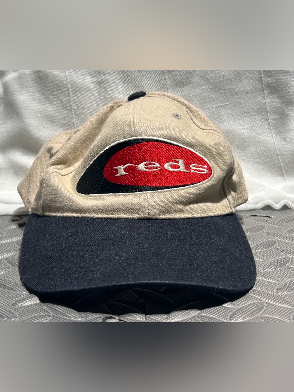Cincinnati Reds VTG Baseball Hat